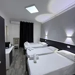 Tiburtina Penzion Řím