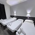 Tiburtina Penzion 3*