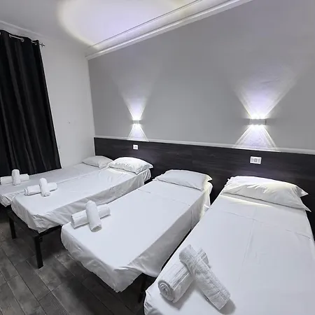 Tiburtina Pensionat 3*